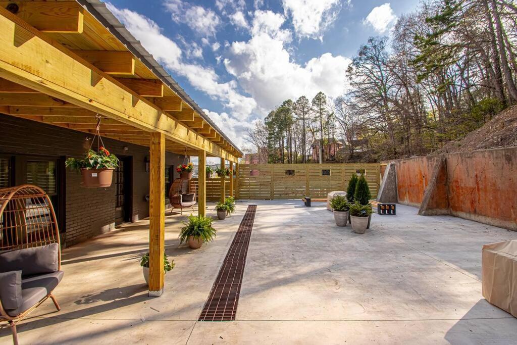 Steps To Bathhouses, Historic Studio, King Bed, Room # 101 Hot Springs Exterior photo